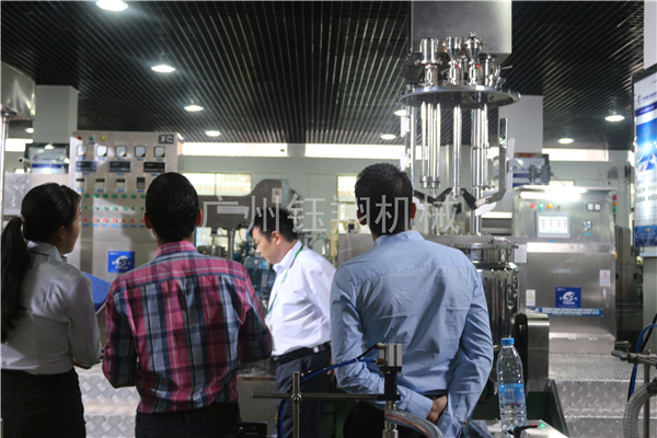 實(shí)驗(yàn)室乳化機(jī)